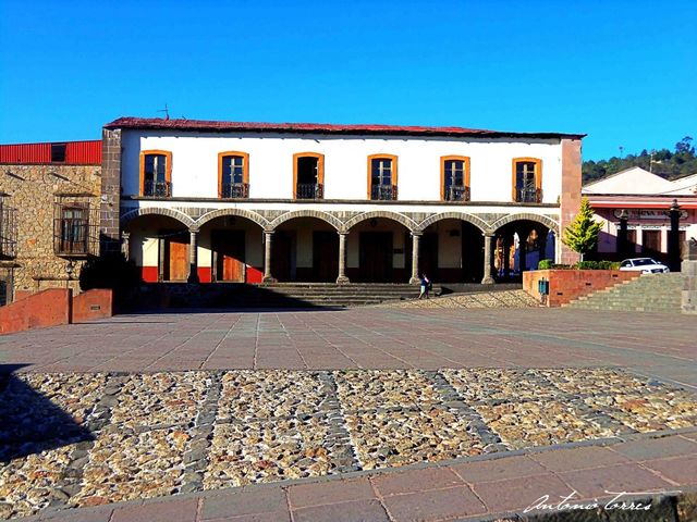 PLAZUELA LÁZARO CÁRDENAS